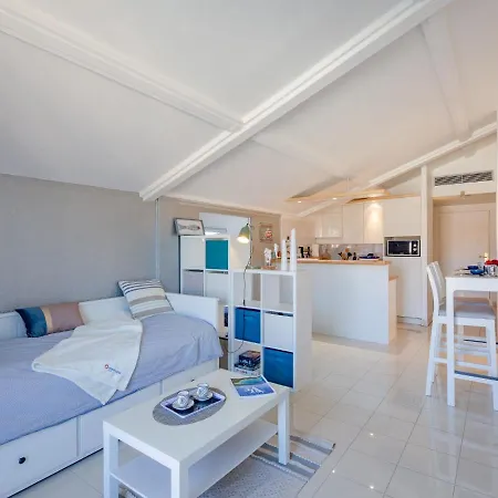 L'amiraute By Interhome Apartman Fréjus