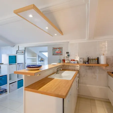 L'amiraute By Interhome Appartement